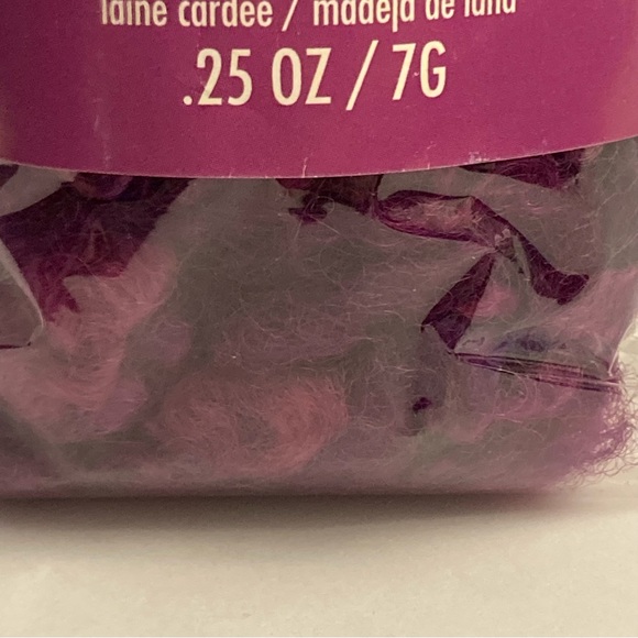 6 Dimensions FeltWorks 100% Wool Purple Curly Roving 0.25oz Needle Felting Craft - Picture 12 of 16